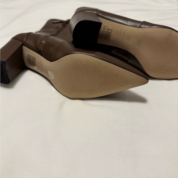 BRAND NEW Brown Stuart weitzman heeled bootie - Picture 4 of 4